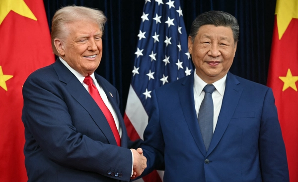 ทรัมป์จับมือสีจิ้นผิง เริ่มประชุมครั้งประวัติศาสตร์ที่เกาหลีใต้