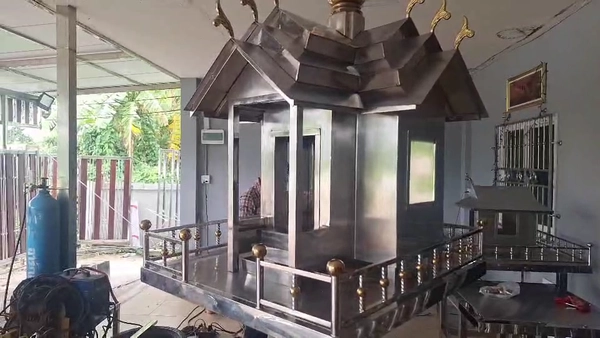 ฮือฮา"ศาลพระภูมิสแตนเลส"ทนทานทันสมัย สไตล์โมเดิร์น | เรื่องดีดีทั่วไทย | 2-06-68