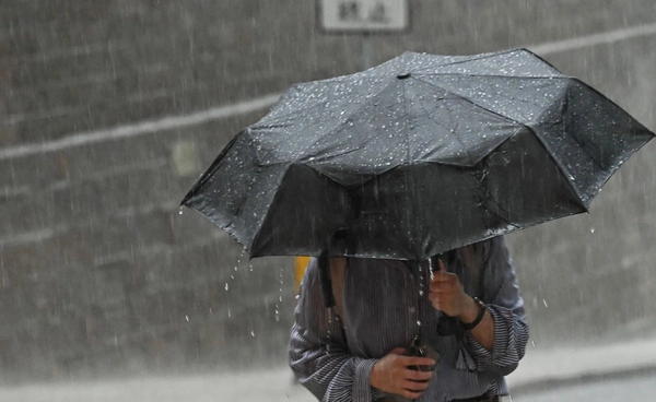 อัปเดต “พายุวิภา” เตือนภาคเหนือ-อีสานฝนตกหนัก ต้องเฝ้าระวังถึง 24 ก.ค. 2568