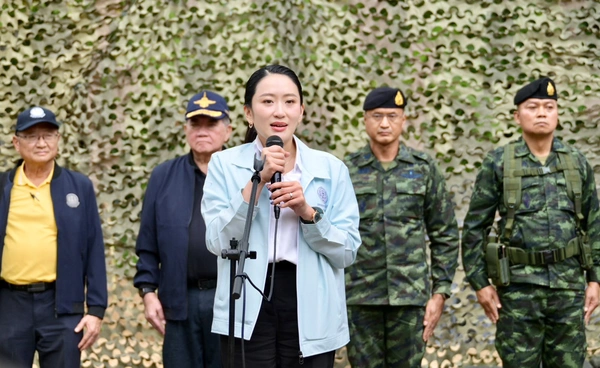 นายกฯ ขอบคุณกองทัพ ย้ำรัฐบาลพร้อมสนับสนุนเต็มที่-ยึดหลักสันติ