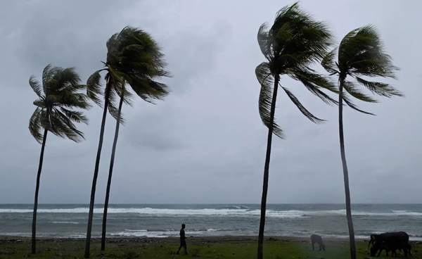 เฮอริเคน "เมลิสซา" พัดขึ้นฝั่งจาเมกาแล้วด้วยความเร็วลม 300 กิโลเมตรต่อชั่วโมง 