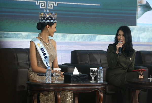 อินโดนีเซีย จัดยิ่งใหญ่ต้อนรับ “โอปอล-สุชาตา” มิสเวิลด์ 2025 พร้อมร่วมงาน Miss Indonesia 2025