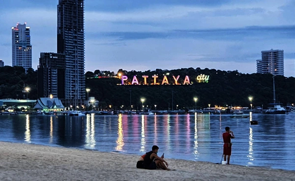 “เที่ยวไทยคนละครึ่ง 2568” ระบบขัดข้อง-ขั้นตอนซับซ้อน ทำคนใช้สิทธิน้อย?