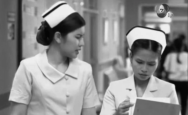 บุ๋ม นิรวรรณ คือใคร? เปิดประวัติและเหตุการณ์เสียชีวิตของนักแสดงสาว