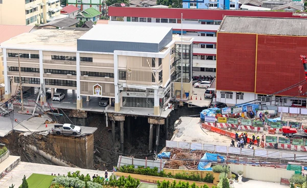 โรงพยาบาลวชิรพยาบาล เปิดให้บริการตามปกติ เช็กเส้นทางเดินรถได้ที่นี่