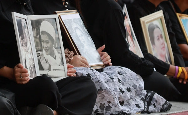 ดุสิตโพล เผย “เหตุการณ์ที่สุดแห่งปี 2568” สมเด็จพระพันปีหลวง - แผ่นดินไหวกรุงเทพฯ - ตึกสตง.ถล่ม