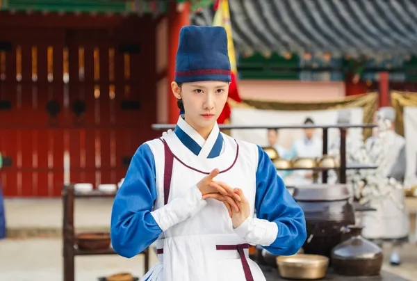 Bon Appétit, Your Majesty