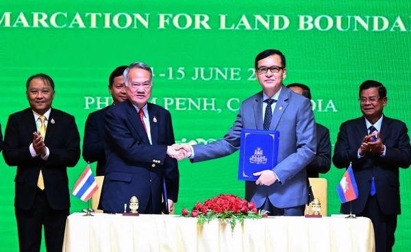 ไทย-กัมพูชาลงนามบันทึกประชุม JBC ครั้งที่ 6 คืบหน้าเขตแดน 800 กม.