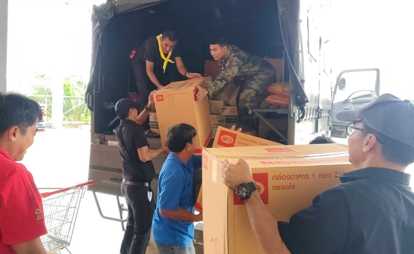  War Room พาณิชย์ผนึกศป.กฉ. ลุยช่วยน้ำท่วมใต้ 2 เฟส