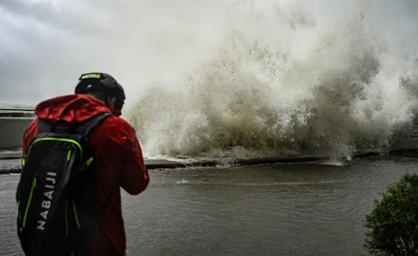 ไต้ฝุ่น "รากาซา" กระหน่ำฮ่องกง มาเก๊า เซินเจิ้น ที่ไต้หวันเสียชีวิต 14 ราย