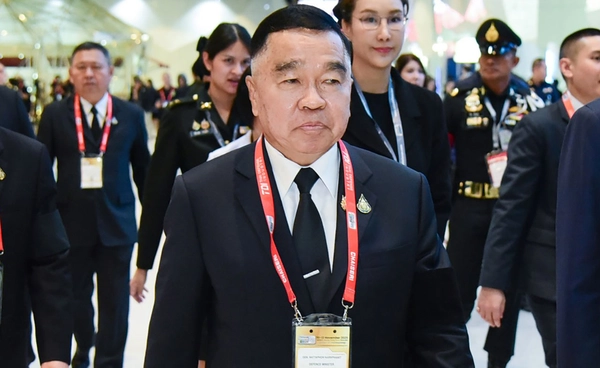 รมว.กลาโหมย้ำกองทัพเตรียมความพร้อมสูงสุดรับมือรุกล้ำอธิปไตย 