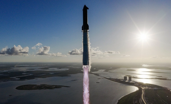 SpaceX ทดสอบปล่อยยาน Starship ครั้งที่ 11 ความสำเร็จอีกครั้งของจรวดที่ทรงพลังที่สุดในโลก