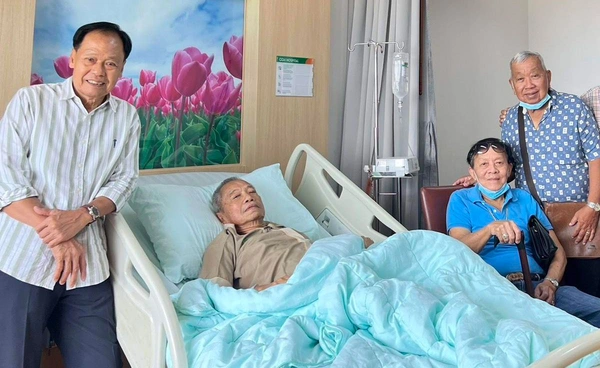 ส่งกำลังใจ รอง เค้ามูลคดี นอนปวดท้องมา3วัน ต้องแอดมิทเตรียมผ่าตัด