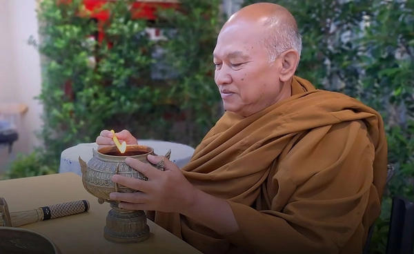 หลวงพ่ออลงกต วัดพระบาทน้ำพุ ชี้แจงประเด็น “หมอบี” สั่งยุติใช้ชื่อวัดระดมทุน