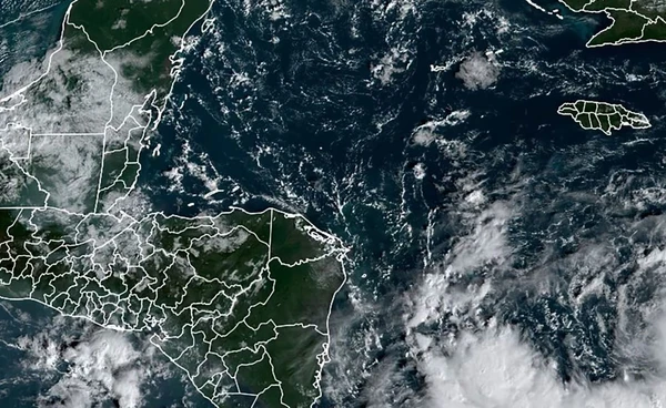 ข่าวปลอม เตือน 11-13 พ.ย. 68 พายุฟงวอง เข้าไทย เฝ้าระวังภาคเหนือ-อีสาน-กลาง