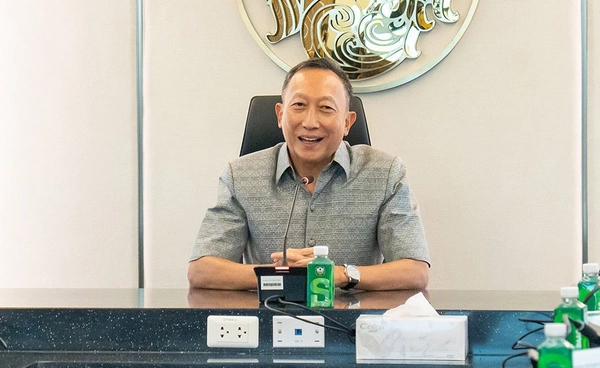 รมช.คลัง ยันมุ่งมั่นจะแก้ไขปัญหาเศรษฐกิจ ให้สำเร็จลุล่วงภายใน 4 เดือน