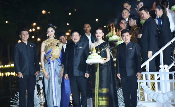 เปิดภาพงดงาม Maha Loi Krathong @Ayutthaya น้อมรำลึกในพระมหากรุณาธิคุณสมเด็จพระพันปีหลวง