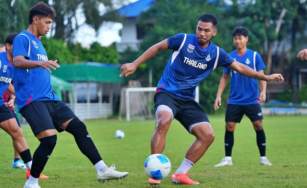 ทีมชาติไทยชุดซีเกมส์ เร่งแก้จุดอ่อนก่อนเจอสิงคโปร์