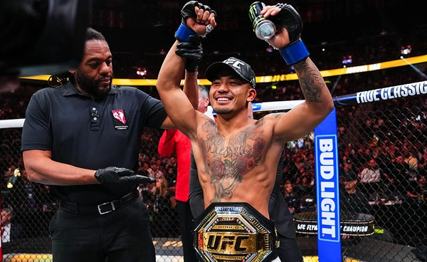 แวน พร้อมป้องกันแชมป์ฟลายเวต   เจอได้หมดทุกคน! ใน UFC ปี 2026