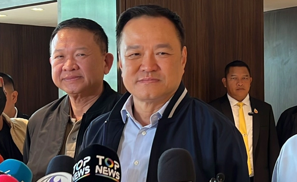 นายกฯ ขอรอผลศึกษาแนวทาง MOU 43-44 จาก กมธ. 