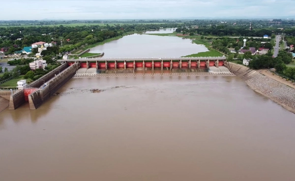 "เขื่อนเจ้าพระยา" เพิ่มการระบายน้ำ เตรียมพร้อมรับมือน้ำเหนือ