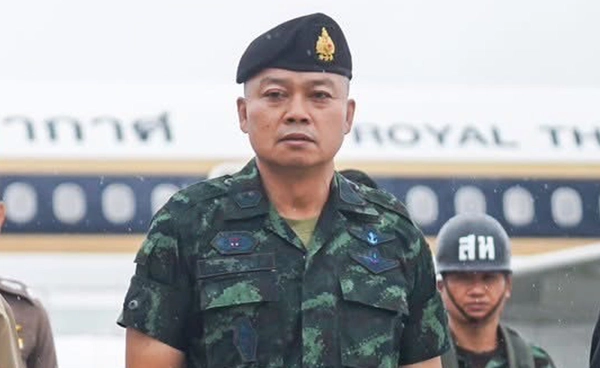 มทภ.2 เตือนอย่าหลงเชื่อเฟกนิวส์สั่งถอนกำลัง ยันทหารปฏิบัติหน้าที่รักษาอธิปไตย 24 ชั่วโมง