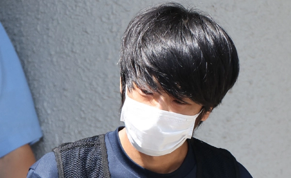 อัยการเรียกร้องจำคุกตลอดชีวิต มือสังหาร "ชินโซ อาเบะ"