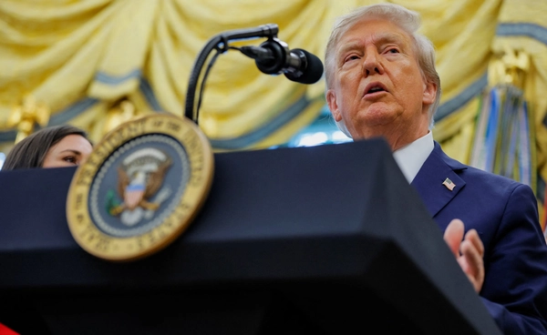 ทรัมป์รอปูตินตัดสินใจเรื่องเจรจาสันติภาพยูเครน