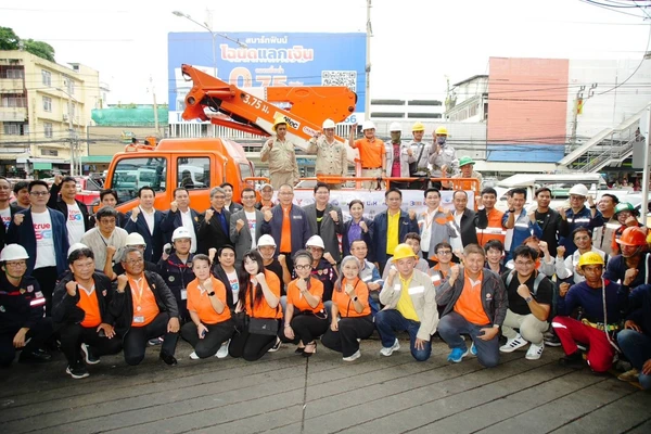 MEA จับมือทุกภาคส่วนรื้อสายสื่อสารบนถนนงามวงศ์วาน