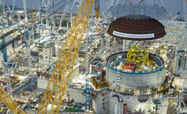 สหราชอาณาจักรรีไซเคิลคอนกรีตจากโรงไฟฟ้านิวเคลียร์เก่า สร้างถนนและฐานรากโรงไฟฟ้านิวเคลียร์​ใหม่ 