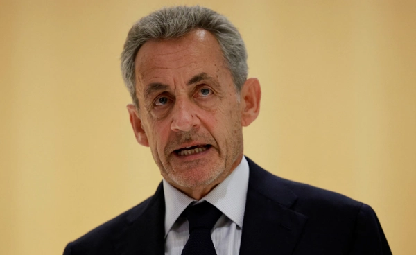  "นิโกลาส์ ซาร์โกซี" ถึงเรือนจำต้องโทษคุก 5 ปี สมคบคิดรับเงินหนุนจากรัฐบาลลิเบีย