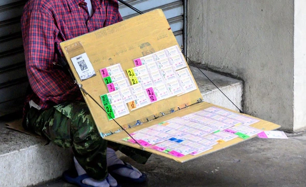 สถิติหวยออกวันพุธ เดือนกรกฎาคม ย้อนหลัง 35 ปี แนวทางเลขเด็ดงวดนี้