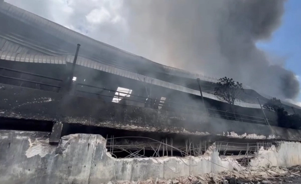ไฟไหม้ย่านลาดกระบัง "กรมควบคุมมลพิษ" ตรวจพบก๊าซพิษหลายชนิด