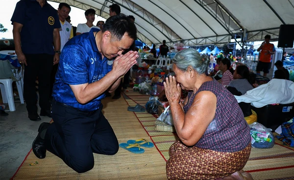 เจาะครบทุกมิติ เส้นทางชีวิตและผลงาน อนุทิน ชาญวีรกูล  