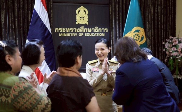 รมว.นฤมล ขยับแก้กฎหมายโรงเรียนเอกชน ปิดช่องโหว่ค่าชดเชยครูต่างชาติ