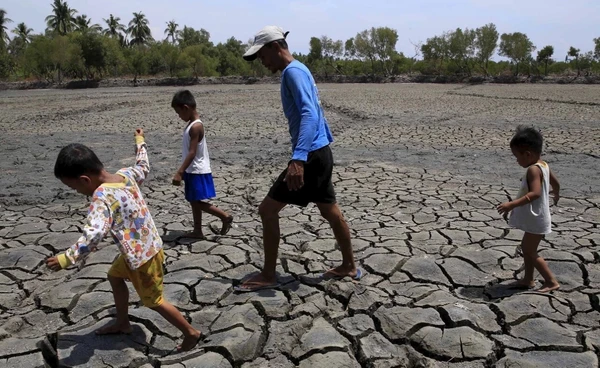 วิกฤตโลกร้อน  กำลังพรากอนาคตเด็กทั้งรุ่น