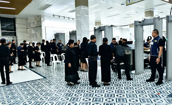 กทม. แจ้งปรับเวลาเข้ากราบถวายบังคมพระบรมศพ สมเด็จพระพันปีหลวง 24-25 พ.ย. 