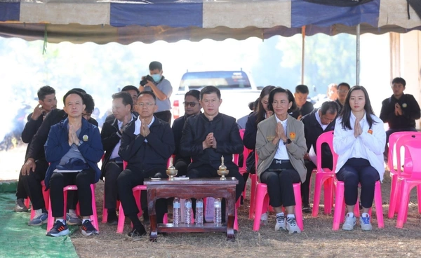 “สมศักดิ์” ร่วมทำบุญประตูระบายน้ำบ้านคลองด่าน ปลื้มผลักดันสำเร็จช่วยแก้น้ำท่วม-แล้ง “สุโขทัย-พิษณุโลก”
