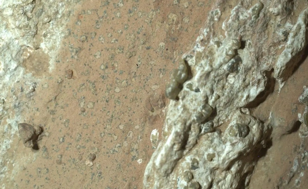 NASA แถลงการค้นพบสัญญาณบ่งชี้ชีวภาพบนดาวอังคาร โดยยานสำรวจเพอร์เซเวียแรนซ์