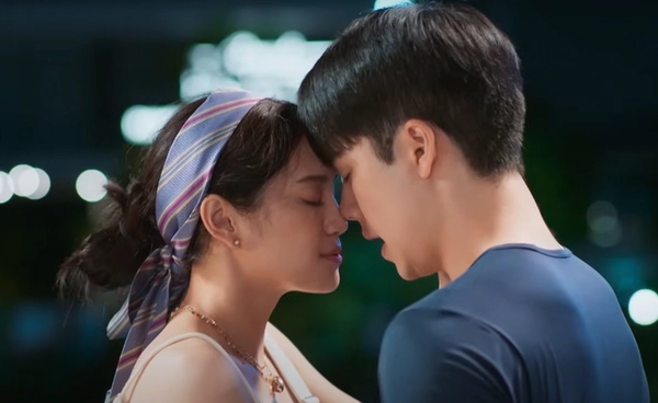 "เฌอปราง อารีย์กุล" กับผลงานแสดงล่าสุด “9 YEARS OF YOU แต่ละปีที่มีเธอ” ประกบคู่ "เอม สรรเพชญ์"