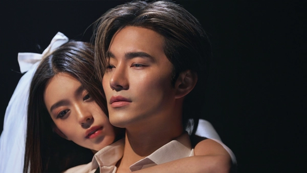 สมศักดิ์ศรี  "บี้ ธรรศภาคย์" พาเพลง “Del (ลบ)” ทะลุ 2 ล้านวิว ใน 2 สัปดาห์