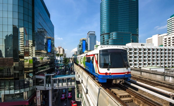 "รถไฟฟ้า-รถเมล์ฟรี" ได้ผล ลดรถยนต์ได้วันละ 350,000 คัน ลดคาร์บอนฯได้วันละ 2,000 กก.