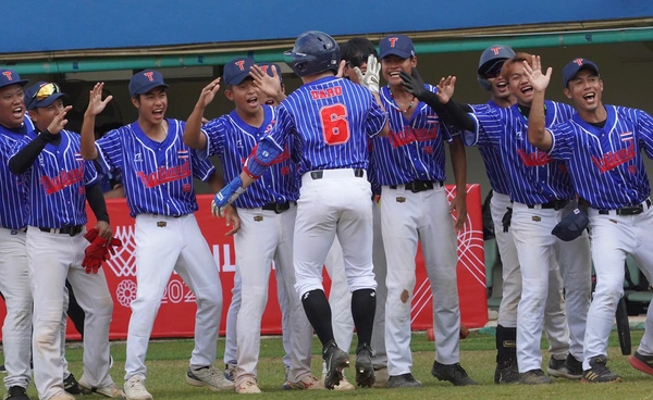 เบสบอลชายไทย ถล่ม ลาว คว้าชัยซีเกมส์ 2 นัดรวด