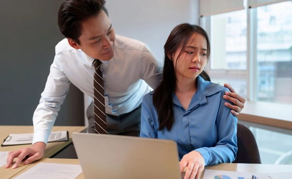 วิธีรับมือหากถูกคุกคามทางเพศ จำไว้การคุกคามทางเพศไม่ใช่ความผิดของผู้ถูกกระทำ