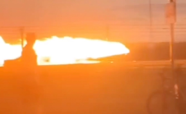 เครื่องบินรบ F-16 โปแลนด์ ตกกระแทกพื้นไฟลุกท่วม นักบินตาย 1