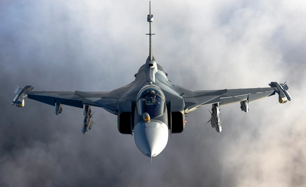 โคลอมเบียเซ็นซื้อ Gripen E/F รวดเดียว 17 ลำ มูลค่า 1.2 แสนล้านบาท ส่งมอบ 2026 - 2032 นี้