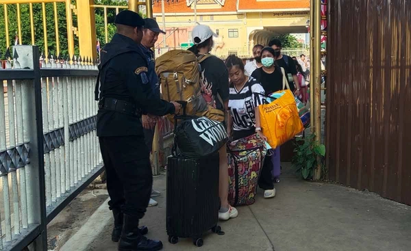 ม.หอการค้าประเมินปิดด่าน “กัมพูชา” หากลากยาว 1 ปี ฉุดส่งออกวูบ 6.9 หมื่นล้าน