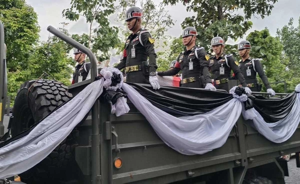 มทบ.28 รับศพทหารกล้าที่เสียชีวิตจากการปกป้องอธิปไตยชายแดนไทย-กัมพูชา