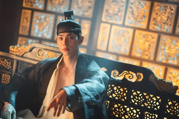 Bon Appétit, Your Majesty