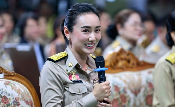 ลิณธิภรณ์แจงชัด ยังไม่มีคำสั่งยุบโรงเรียนเล็ก เน้นพัฒนาคุณภาพ